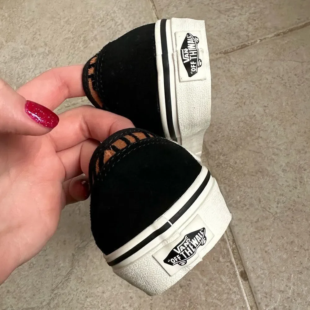 Vans Style 36 Decon Sf Animal‎ Stripes Black Marshmallow size 3.5 men 5 women - Picture 2 of 6